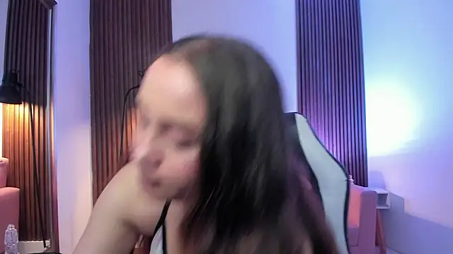 Snapshot of MAGIC_VERA chatting on February 28, 12:27 pm MAGIC VERA online show from February 28, 12:27 pm