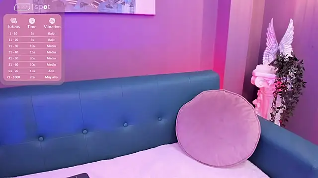 Alessiia   online show from February 13, 3:06 am