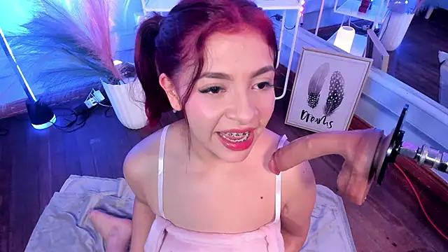 KathiaSaenz  online show from November 4, 3:54 am