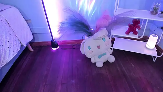 KathiaSaenz  online show from October 9, 4:02 am