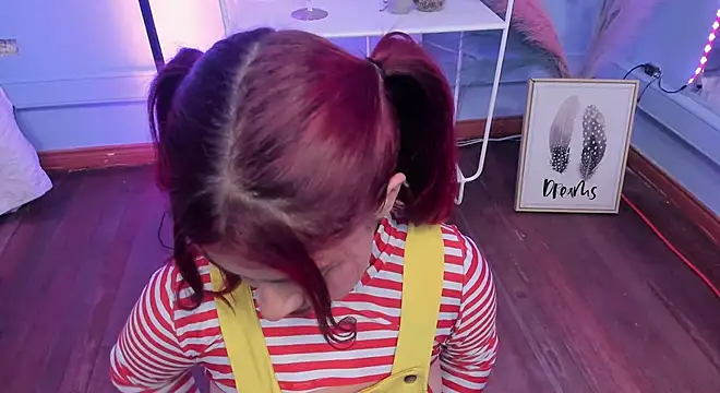 KathiaSaenz  online show from January 8, 3:56 am