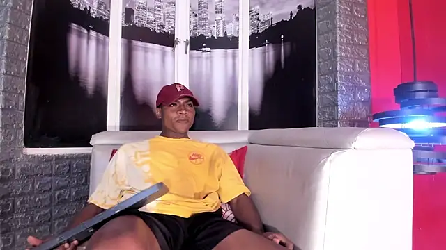 george lance online show from December 3, 4:02 am