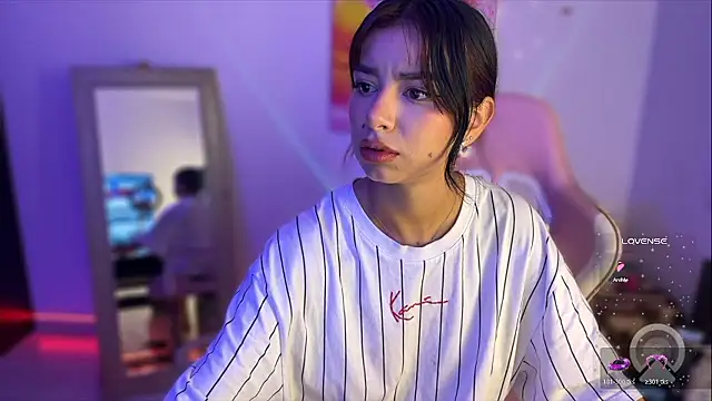 isa martinexxx online show from January 15, 1:20 am