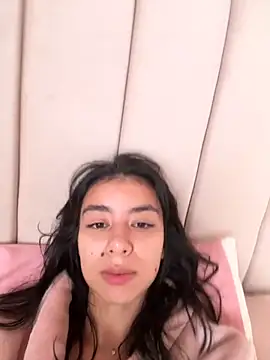 isa martinexxx online show from November 10, 12:21 pm