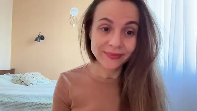 AnnieLove7722 online show from May 3, 7:02 am