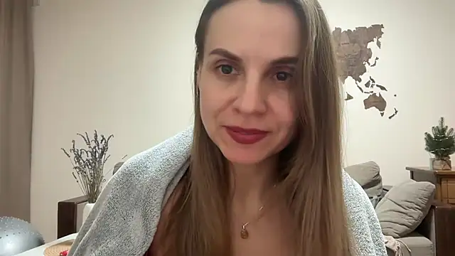 AnnieLove7722 online show from December 22, 3:01 pm