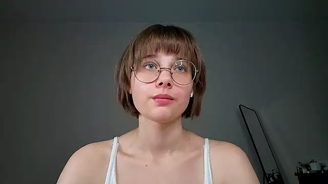 ExitedTroth online show from May 24, 6:19 pm
