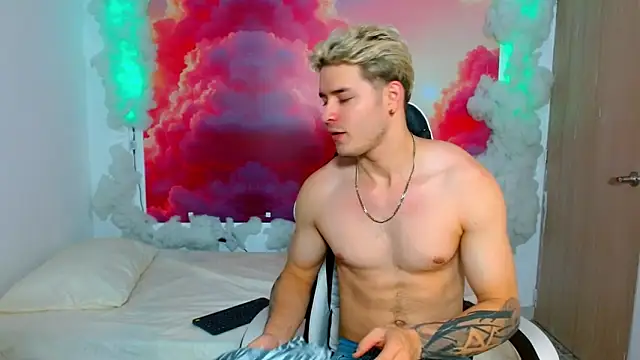 AlexPiersss online show from November 26, 7:14 pm