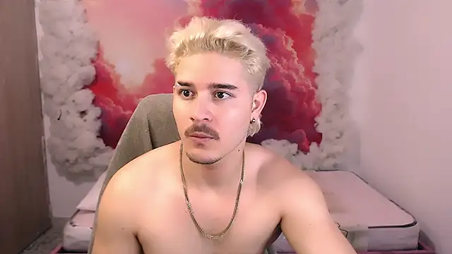 AlexPiersss online show from October 22, 7:13 pm