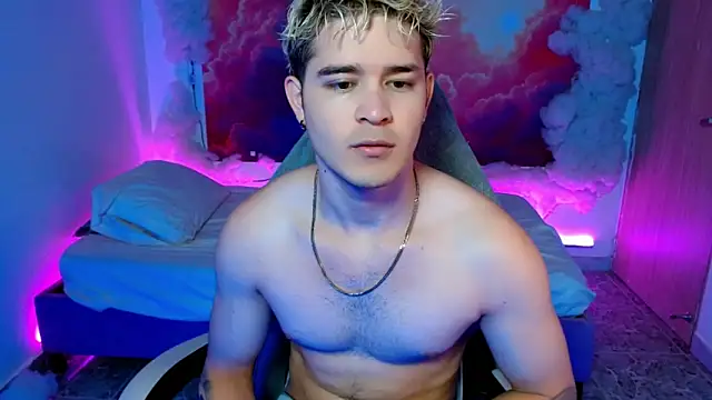 AlexPiersss online show from November 29, 7:14 pm