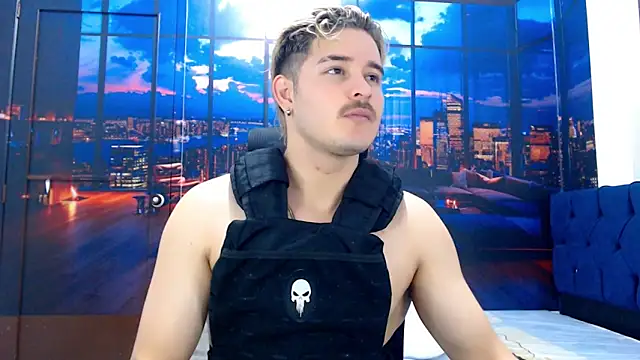 AlexPiersss online show from October 11, 7:15 pm
