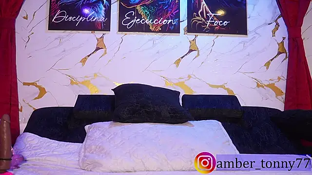 Snapshot of amber_tonny77 chatting on November 27, 10:05 am amber tonny77 online show from November 27, 10:05 am