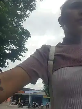 Snapshot of _TOMOE chatting on November 28, 6:19 pm TOMOE online show from November 28, 6:19 pm