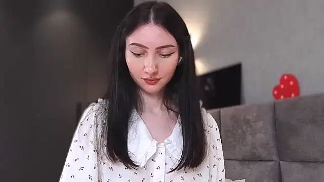 Snapshot of AnaMoonlight chatting on November 10, 6:02 pm AnaMoonlight online show from November 10, 6:02 pm