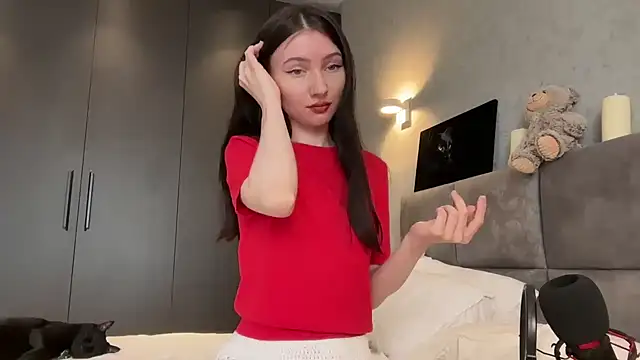 AnaMoonlight online show from March 6, 7:47 am