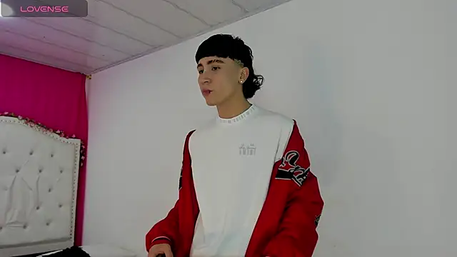 XaanderGrey online show from November 29, 7:47 pm