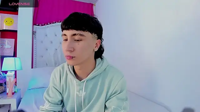 XaanderGrey online show from November 30, 7:58 pm