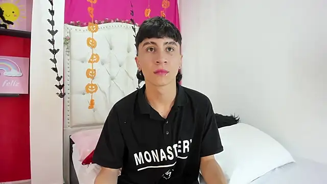 XaanderGrey online show from October 5, 8:21 pm