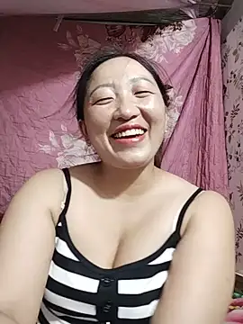 Snapshot of zhen-zo chatting on June 3, 2:33 pm zhen-zo online show from June 3, 2:33 pm