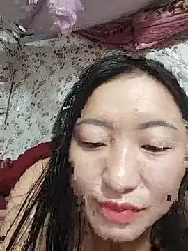 Snapshot of zhen-zo chatting on July 8, 1:45 pm zhen-zo online show from July 8, 1:45 pm