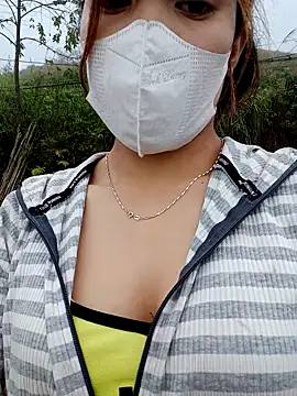 nhinhi-sexy online show from November 4, 12:36 am