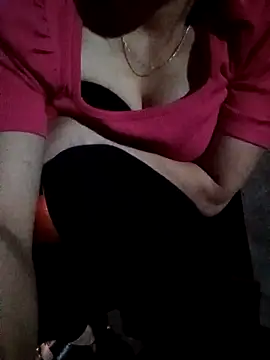 nhinhi-sexy online show from December 13, 9:54 pm