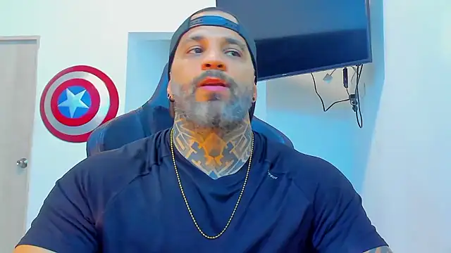 JoshRigby online show from January 11, 8:05 pm