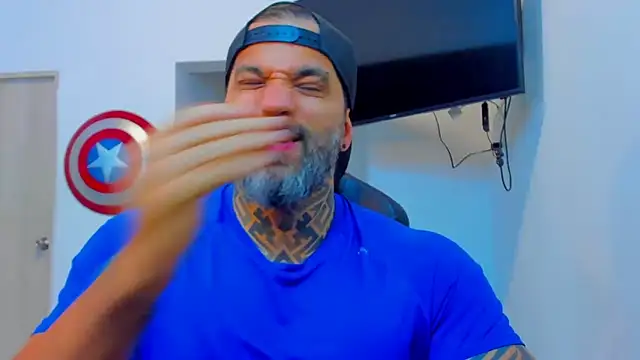 JoshRigby online show from December 17, 8:14 pm