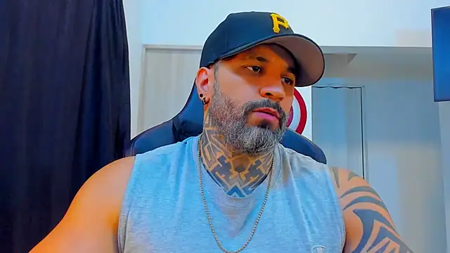 JoshRigby online show from February 17, 8:06 pm