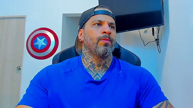 JoshRigby online show from January 9, 6:48 pm