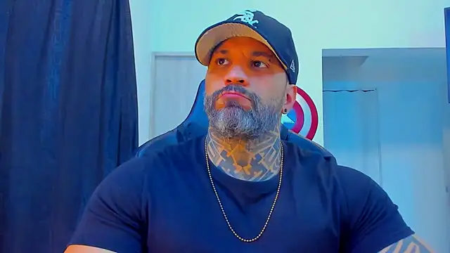 JoshRigby online show from February 15, 7:02 pm