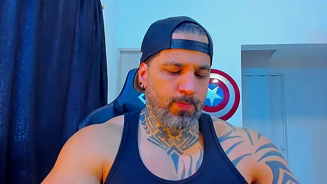 JoshRigby online show from February 25, 8:08 pm