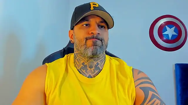 JoshRigby online show from April 2, 7:09 pm