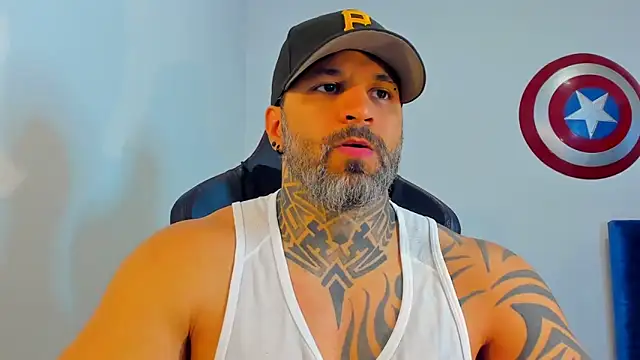 JoshRigby online show from April 8, 7:26 pm