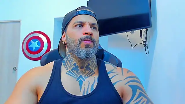 JoshRigby online show from December 15, 8:25 pm