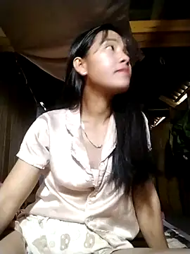 Snapshot of lmc-zz chatting on October 15, 5:17 am lmc-zz online show from October 15, 5:17 am