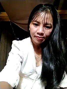 Snapshot of lmc-zz chatting on October 17, 11:50 pm lmc-zz online show from October 17, 11:50 pm