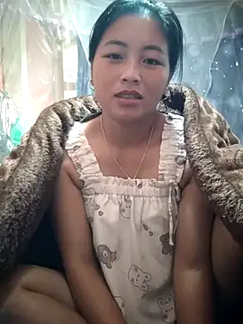 Snapshot of buddy-sexy chatting on November 15, 12:25 am buddy-sexy online show from November 15, 12:25 am