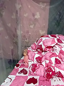 buddy-sexy online show from April 4, 1:17 pm