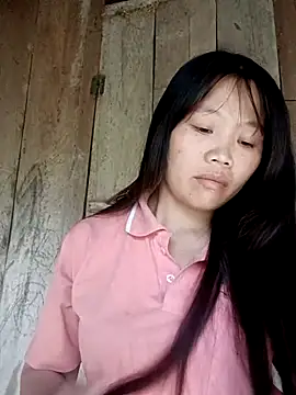 bree-zz online show from February 24, 5:19 am