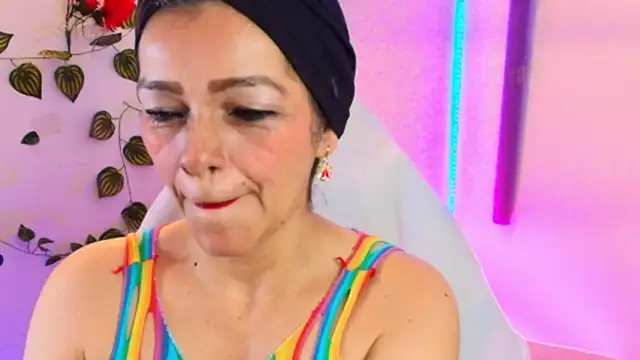 Carol Miss2 online show from February 10, 11:20 am