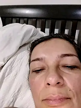 Carol Miss2 online show from November 3, 2:20 pm