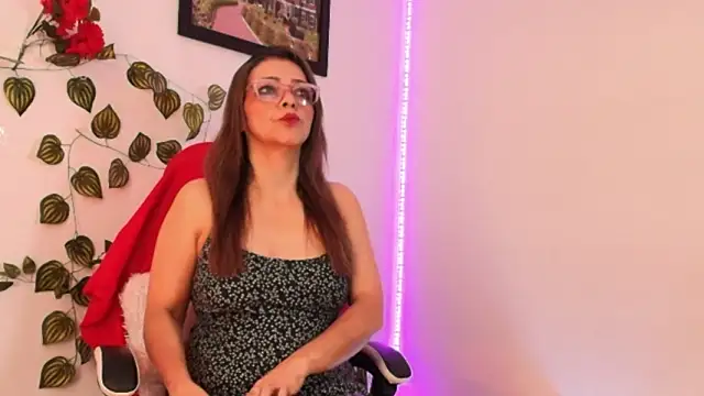 Carol Miss2 online show from March 4, 12:13 pm