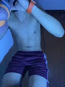 Snapshot of zamir333 chatting on November 8, 10:41 am zamir333 online show from November 8, 10:41 am