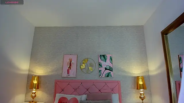 kendallspears 1 online show from December 1, 4:02 am