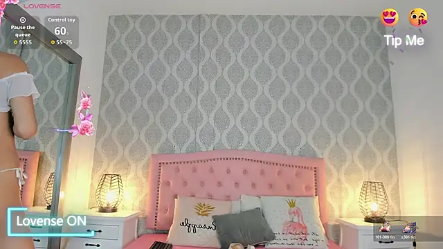 kendallspears 1 online show from November 3, 3:45 am