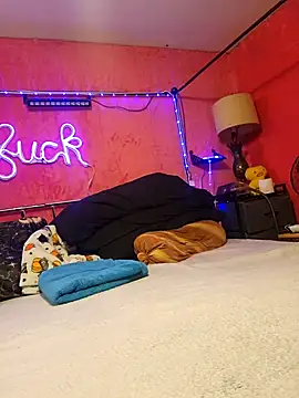 violentviolet68 online show from January 11, 1:12 am