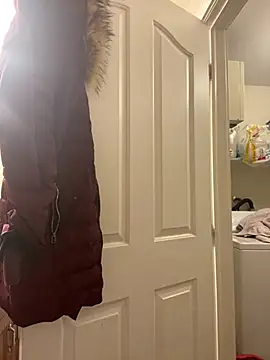 sexybriiiixoxo online show from March 28, 1:39 am