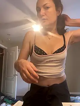 sexybriiiixoxo online show from April 14, 9:42 pm