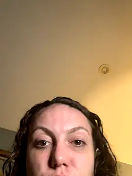 sexybriiiixoxo online show from December 14, 2:18 am